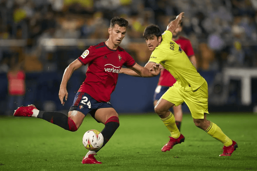 今夜比利亚雷亚尔备战德国杯，复出首秀细节曝光，悬念犹存，资深球员宣示担当的简单介绍